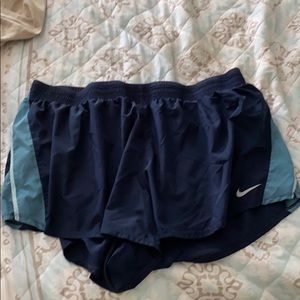 Nike Drifit shorts 2XL